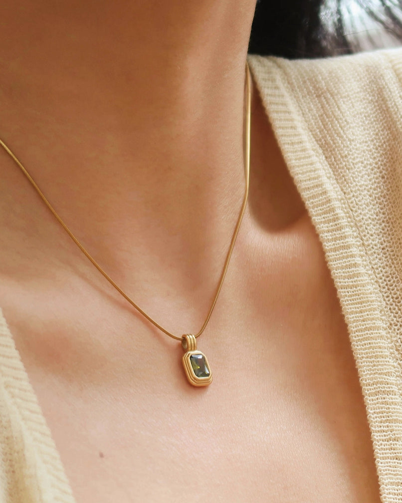 Estate Pendant Necklace