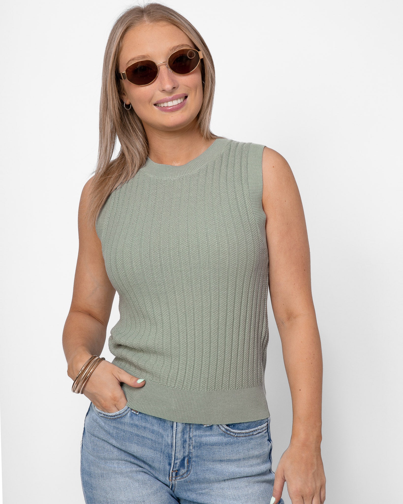 Four Seasons Tank