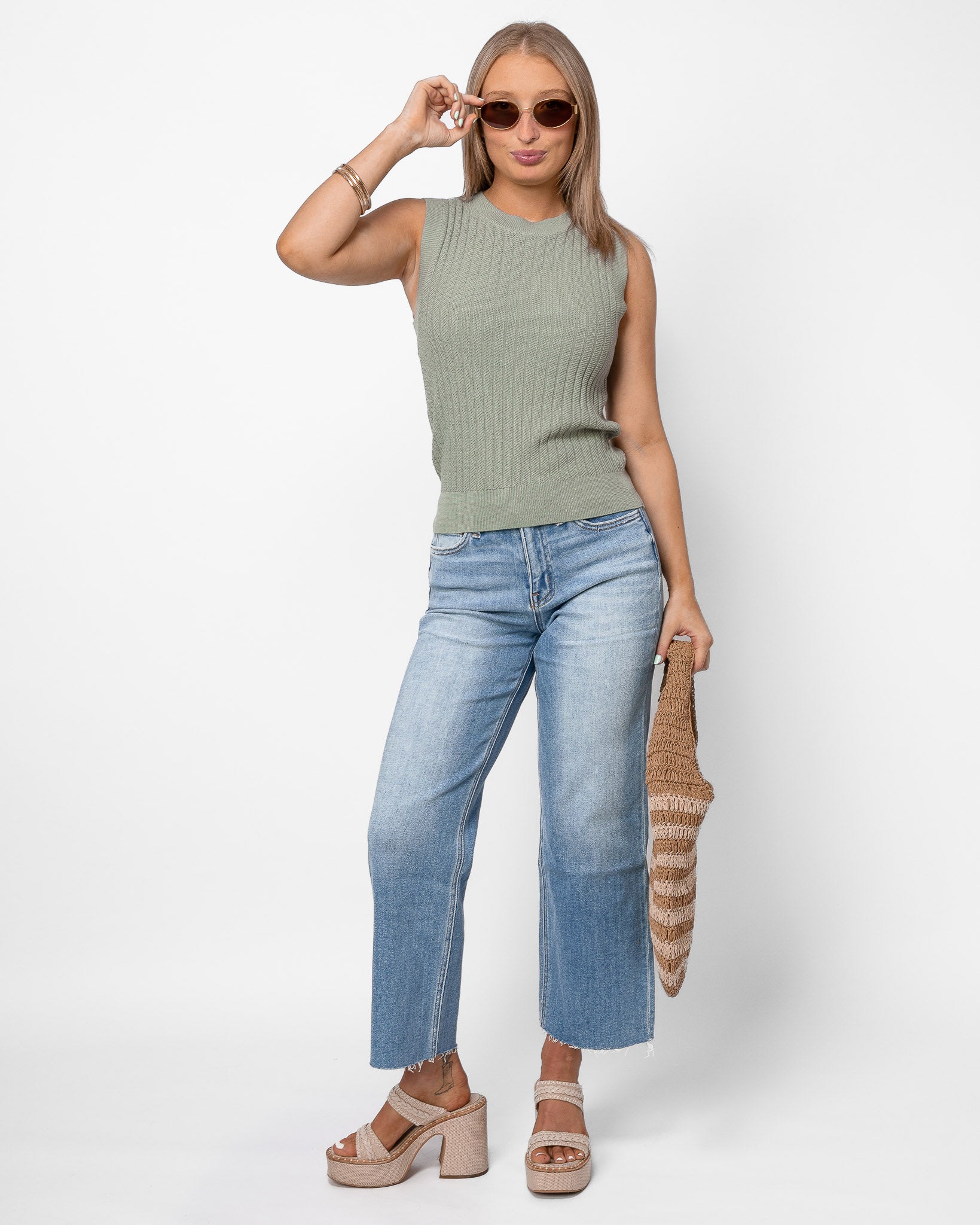 Four Seasons Tank