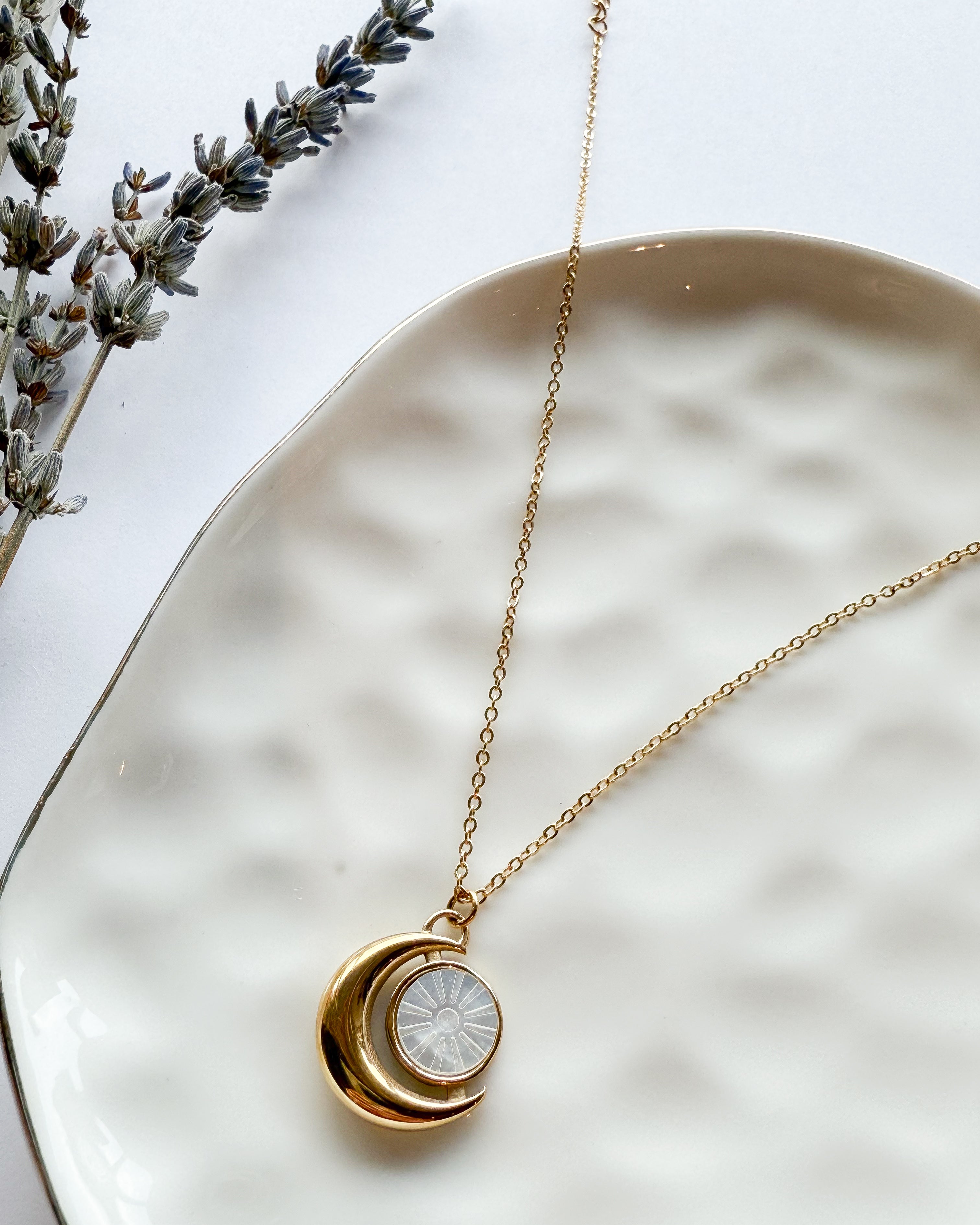 Boreas Necklace