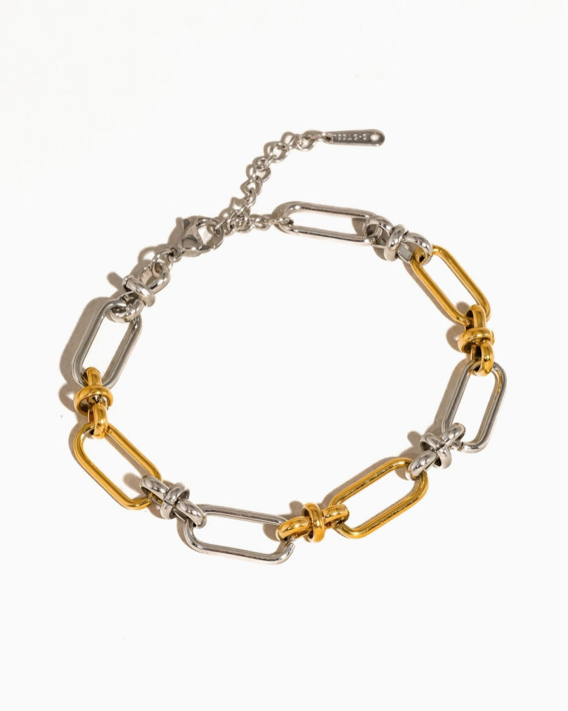 Legacy Link Bracelet