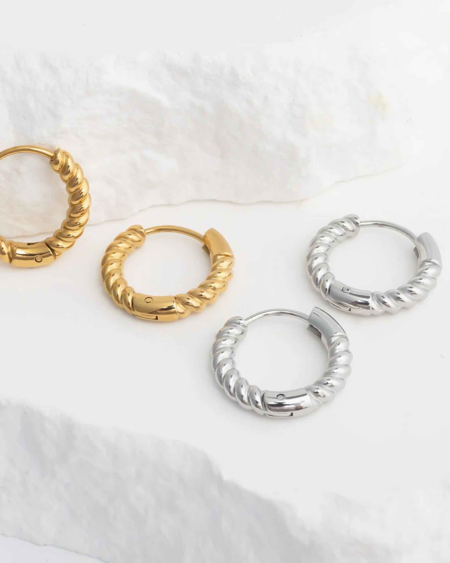 Twist & Turn Hoops
